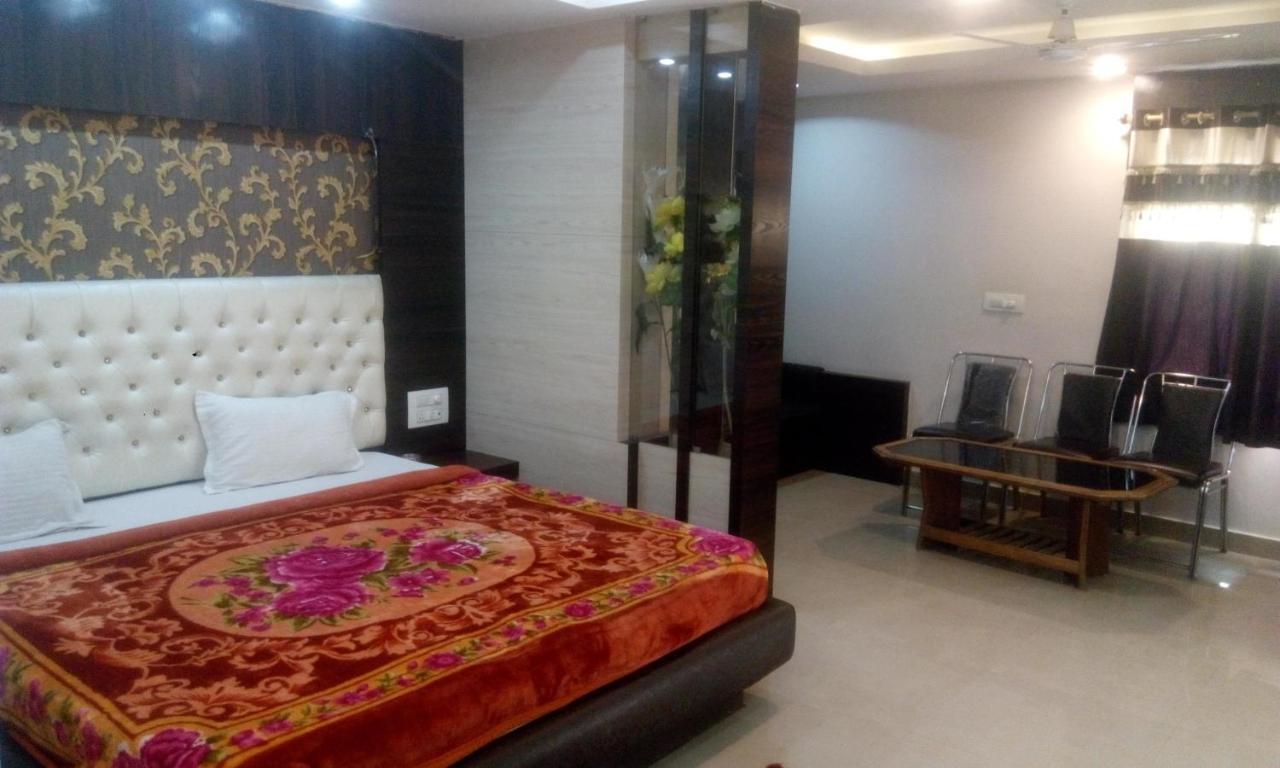 رانشي Hotel Priya Palace المظهر الخارجي الصورة