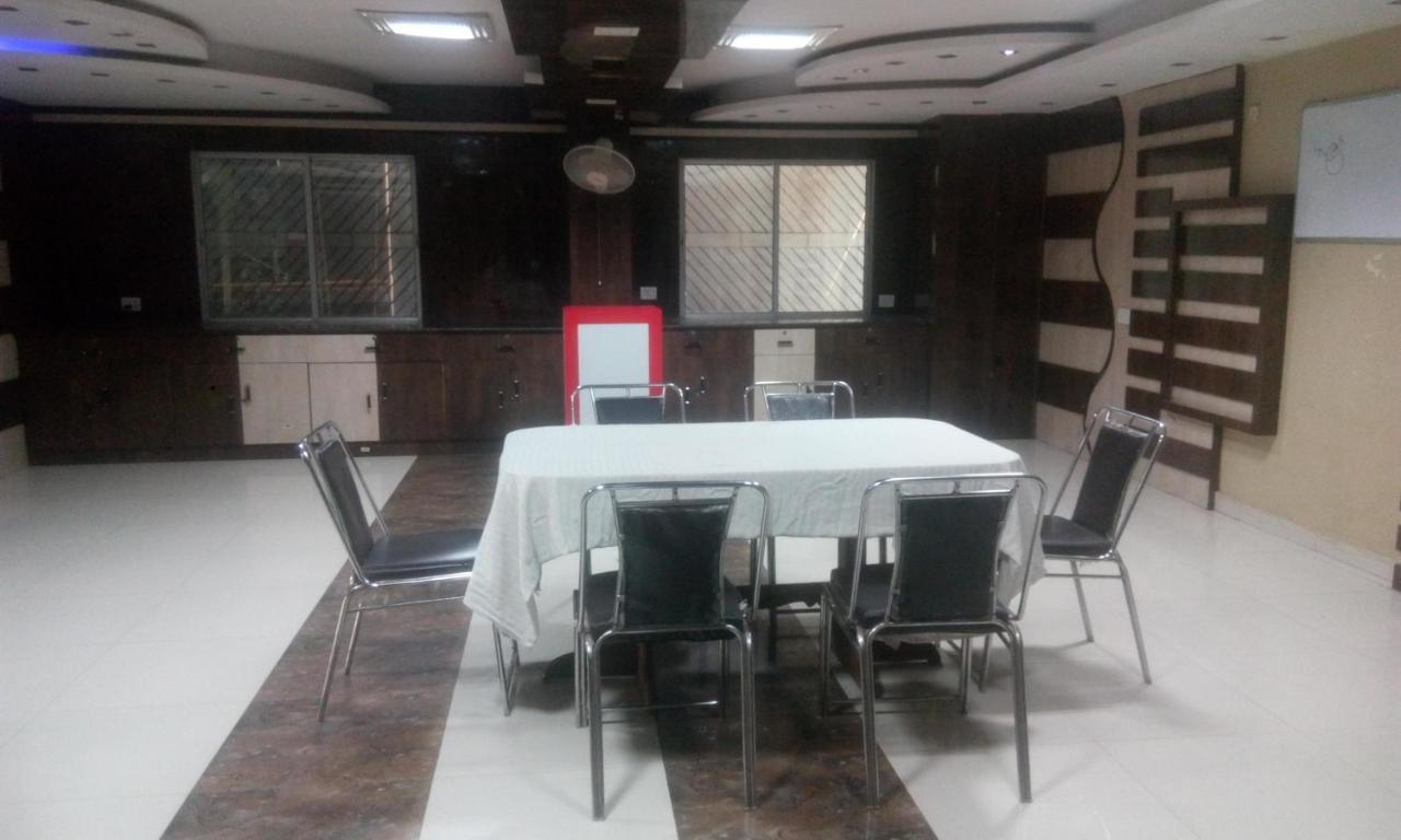 رانشي Hotel Priya Palace المظهر الخارجي الصورة